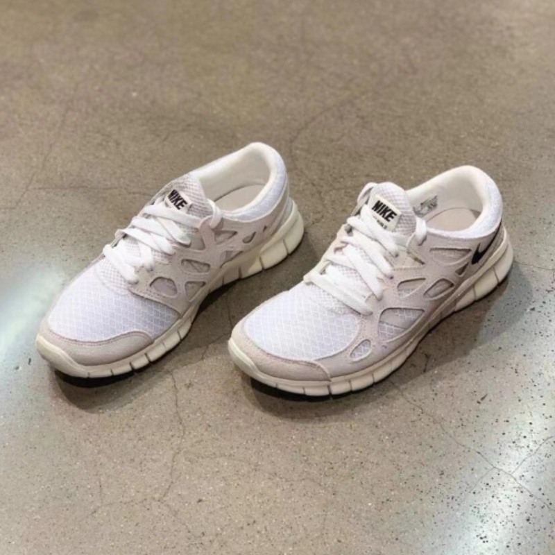 Nike Free Run 2.0 Light Bone B - Women Shoes Running Nike recension och pris
