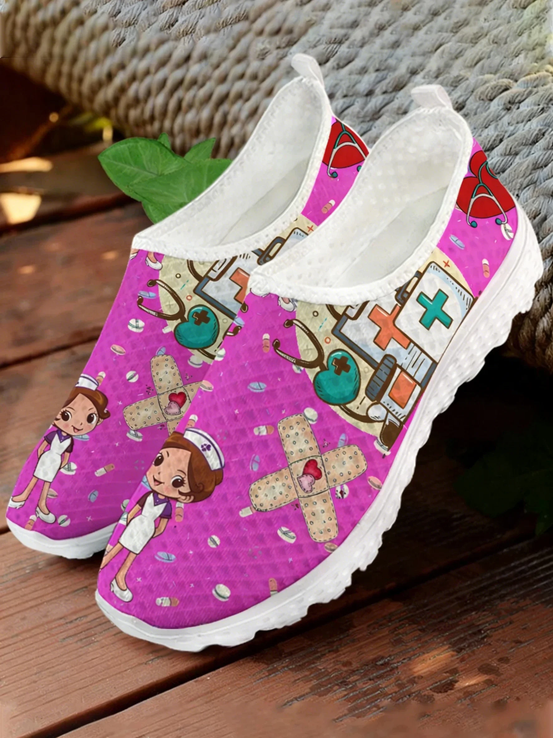 Cute Nurse Doctor Medical Prin - Women Shoes Tennis recension och pris